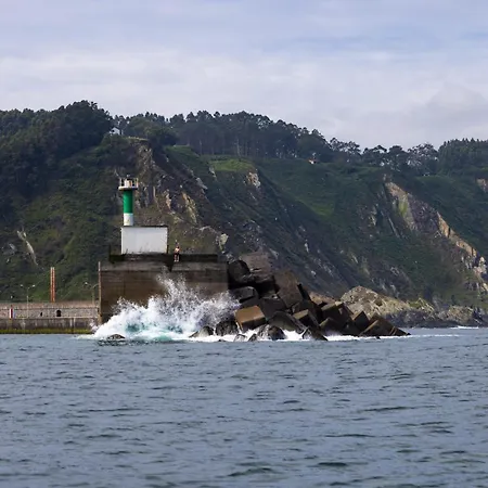 Sea Breeze And Beautiful Views! 아파트 *