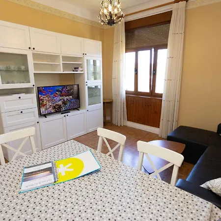 Apartment Sea Breeze And Beautiful Views! *